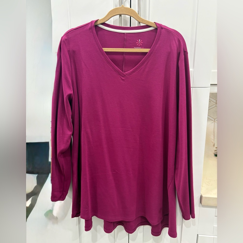 Isaac Mizrahi Pima Cotton Magenta V Neck Top